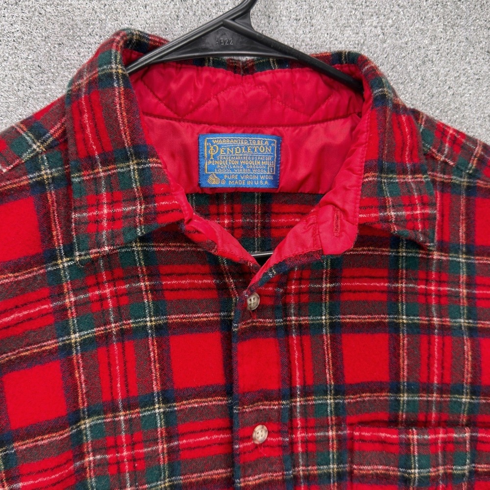 Pendleton Mens VTG Red Tartan Plaid Virgin Wool Flannel Button Down Shirt L USA - Picture 11 of 12